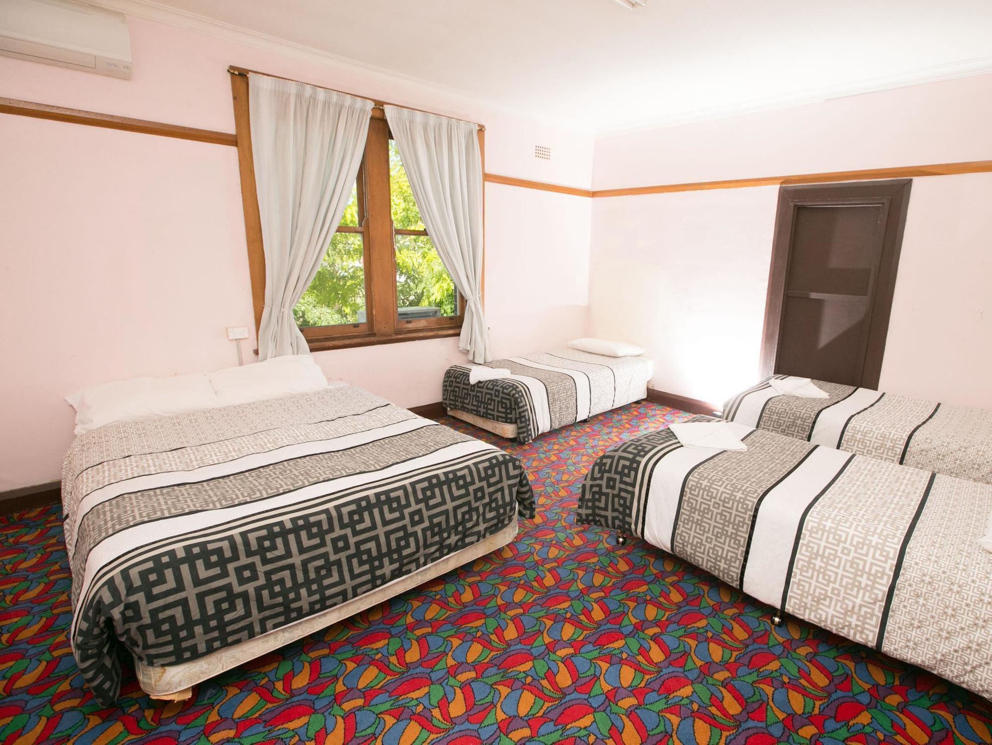 Court House Hotel Boorowa Eksteriør bilde