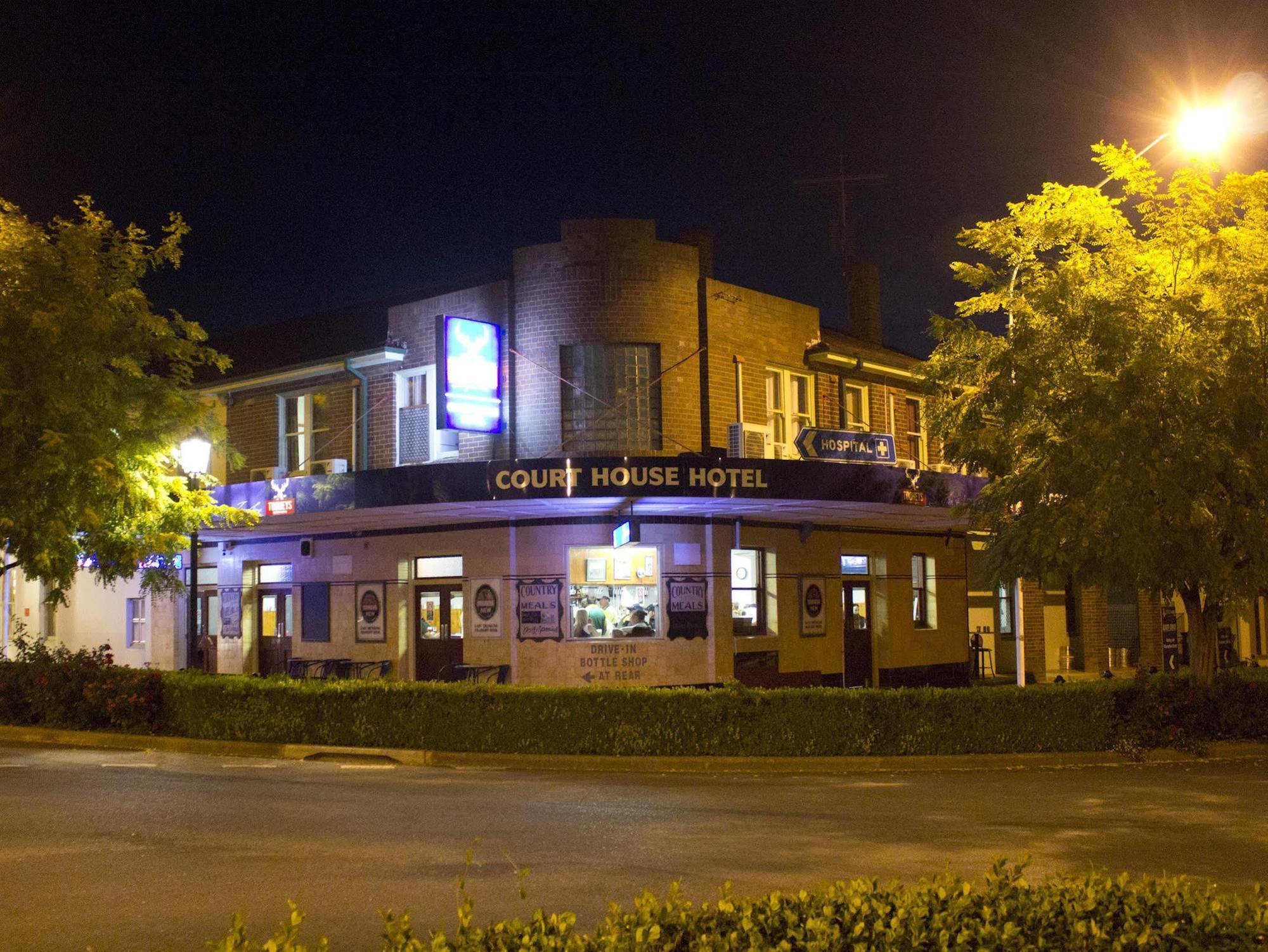 Court House Hotel Boorowa Eksteriør bilde