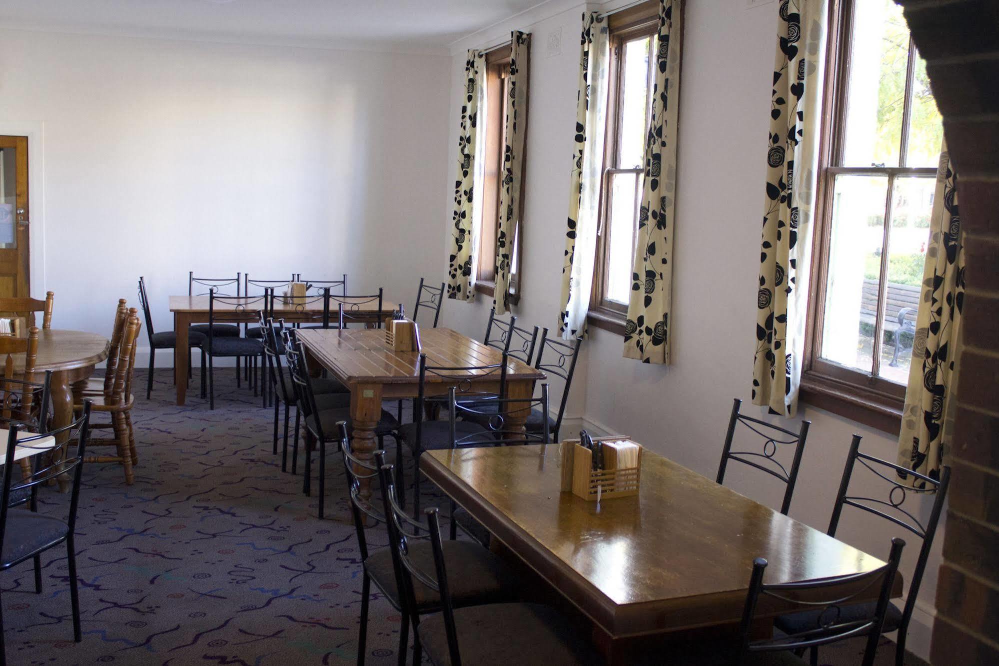 Court House Hotel Boorowa Eksteriør bilde